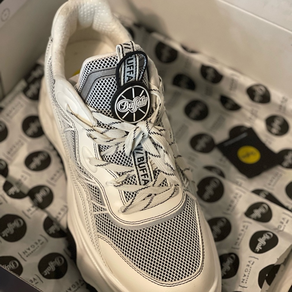 Buffalo sneakers Vegan platform sneakers